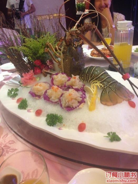 万龙洲海鲜大酒楼 燕莎店