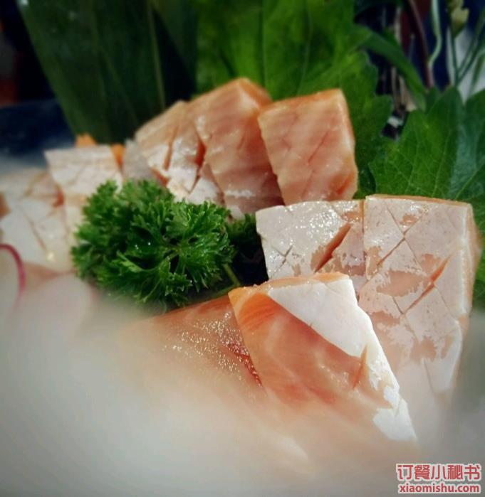 三文鱼腩刺身