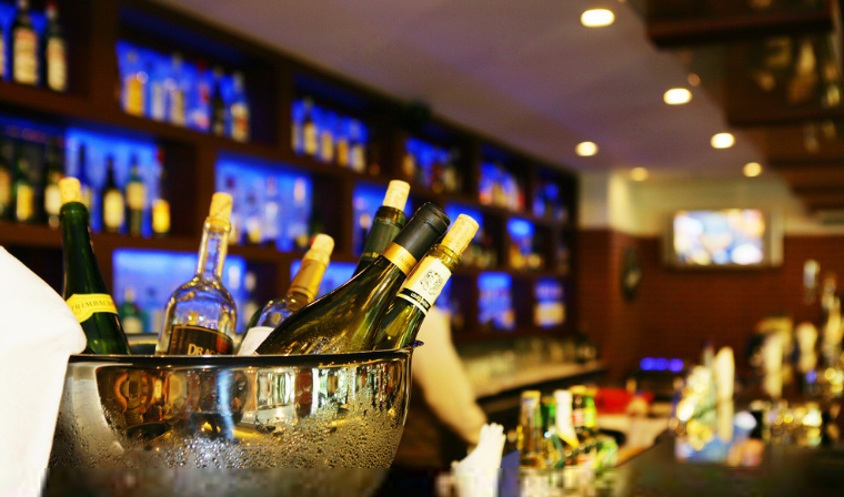 新天地酒吧【上海新天地酒吧】订餐小秘书