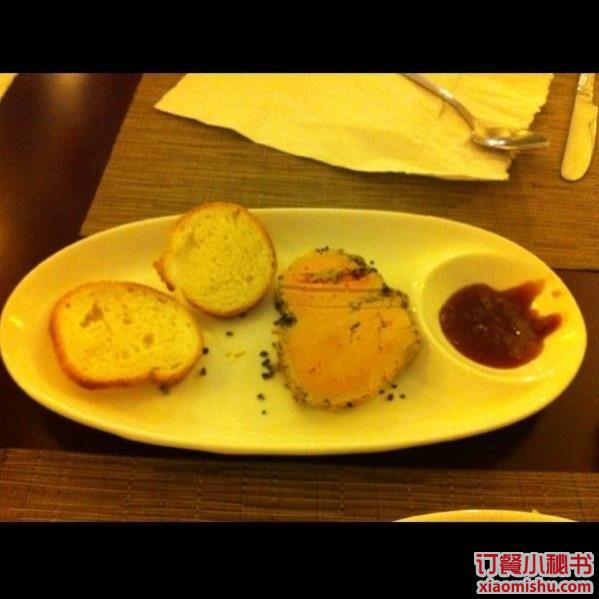 鹅肝酱 61d16c2b-46b5-4edd-83e9-1b8565f2199f.jpg