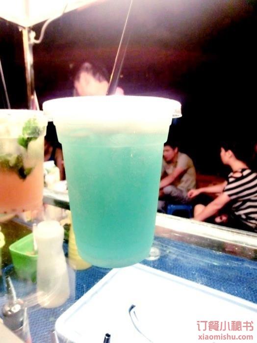 蓝色妖姬是什么酒 295bc1a4-3ed9-477d-8a96-b50d78a53dc2.jpg